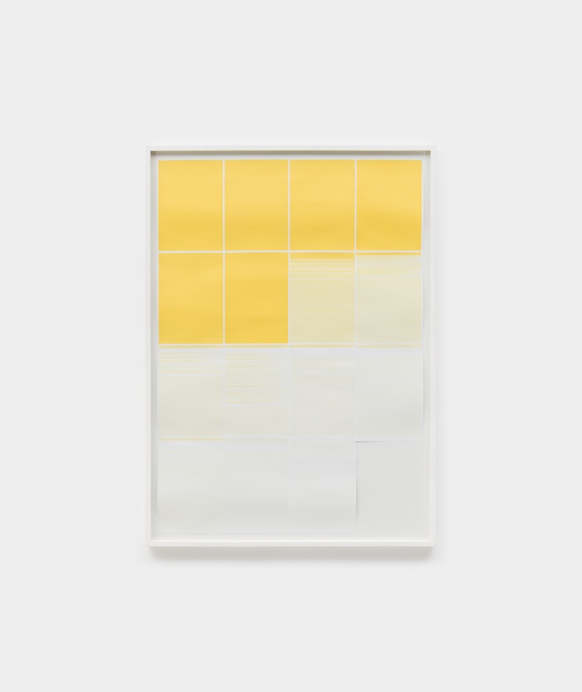 Impressora - Serie Esgotamentos do Amarelo, 2009, jato de tinta sobre folhas de papel, 120 x 80 cm 