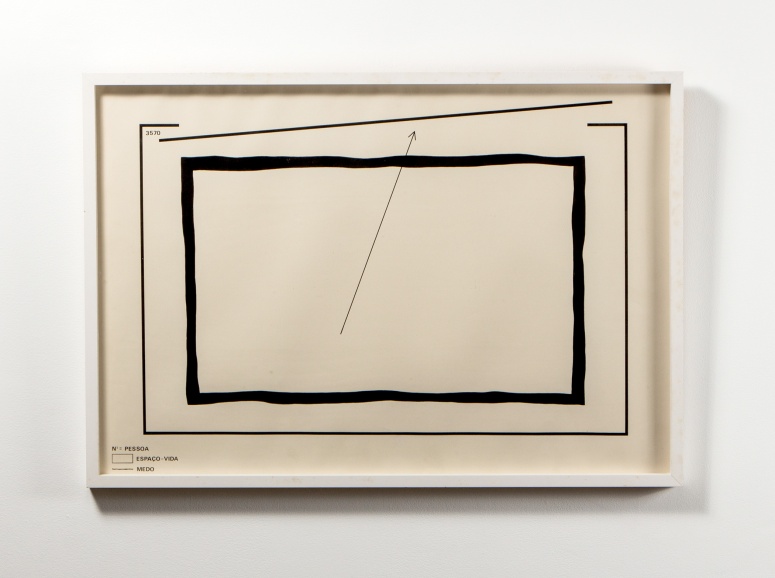 Sem titulo, 1973, nanquim sobre papel, 52 x 75 x 3 cm 
